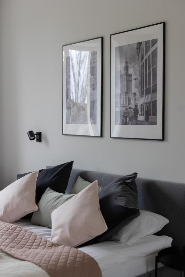 Spacious Apartment With Panoramic View Of Warsaw By Noclegi Renters Varsóvia Exterior foto